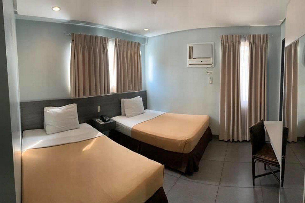Cebu R Hotel Mabolo Esterno foto