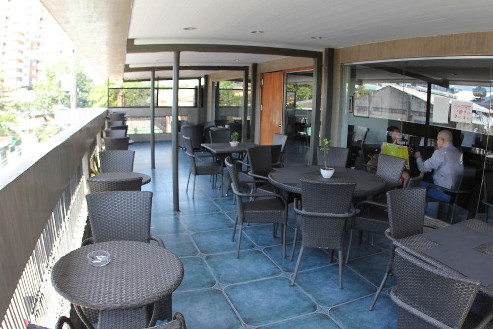Cebu R Hotel Mabolo Esterno foto